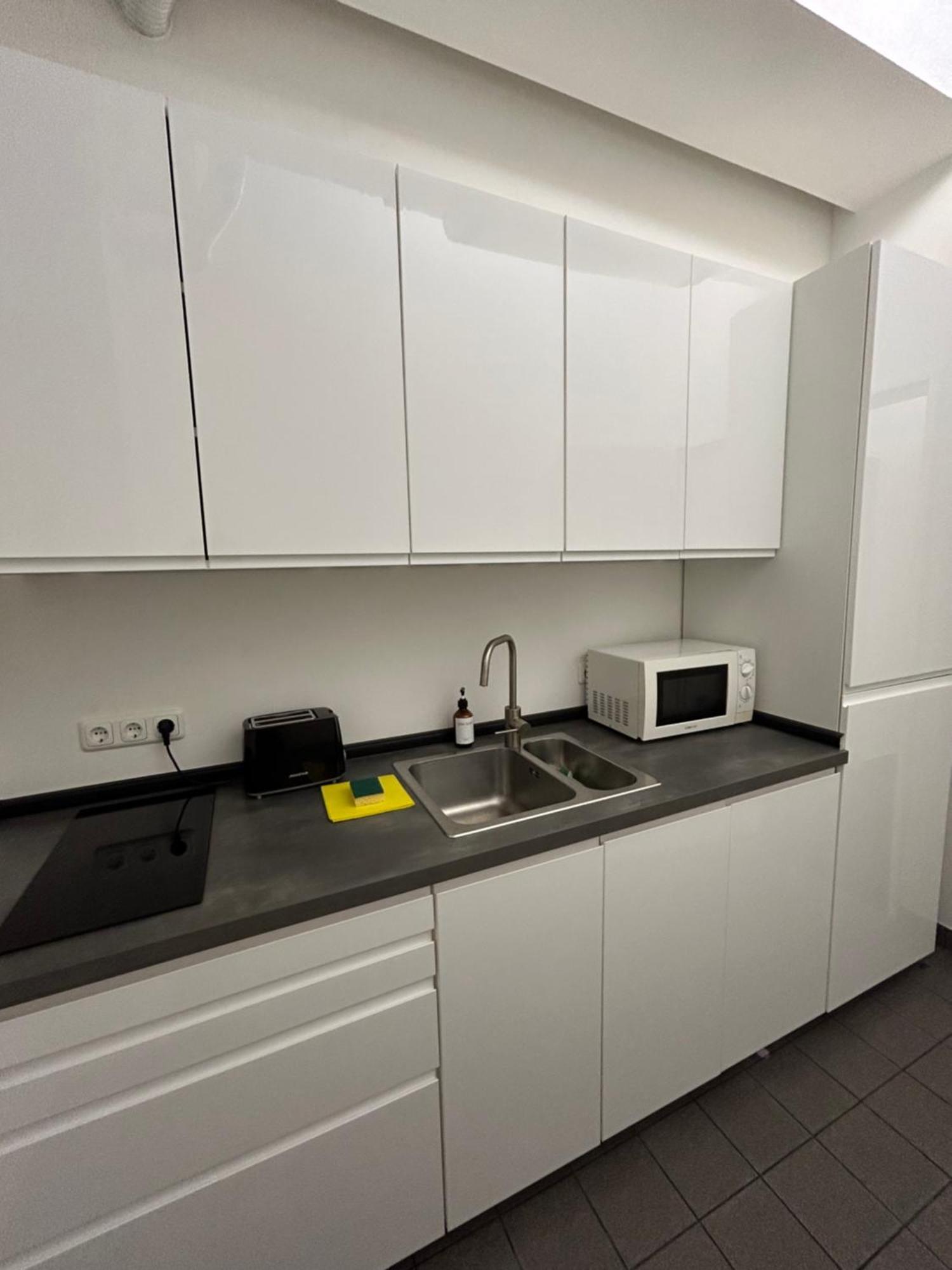 35 Qm Grosses Apartment Mit Eigenem Badezimmer In Den Elbvororten Hamburg Exterior foto