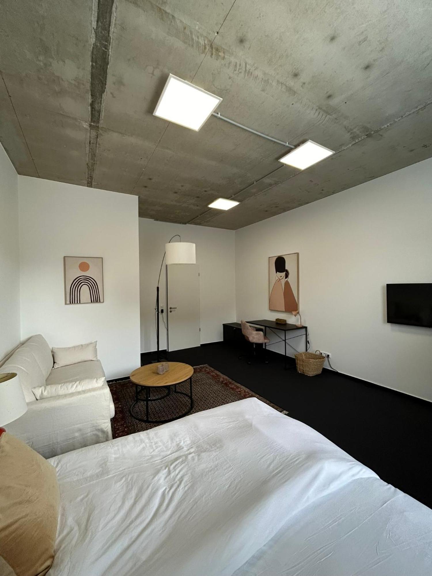 35 Qm Grosses Apartment Mit Eigenem Badezimmer In Den Elbvororten Hamburg Exterior foto