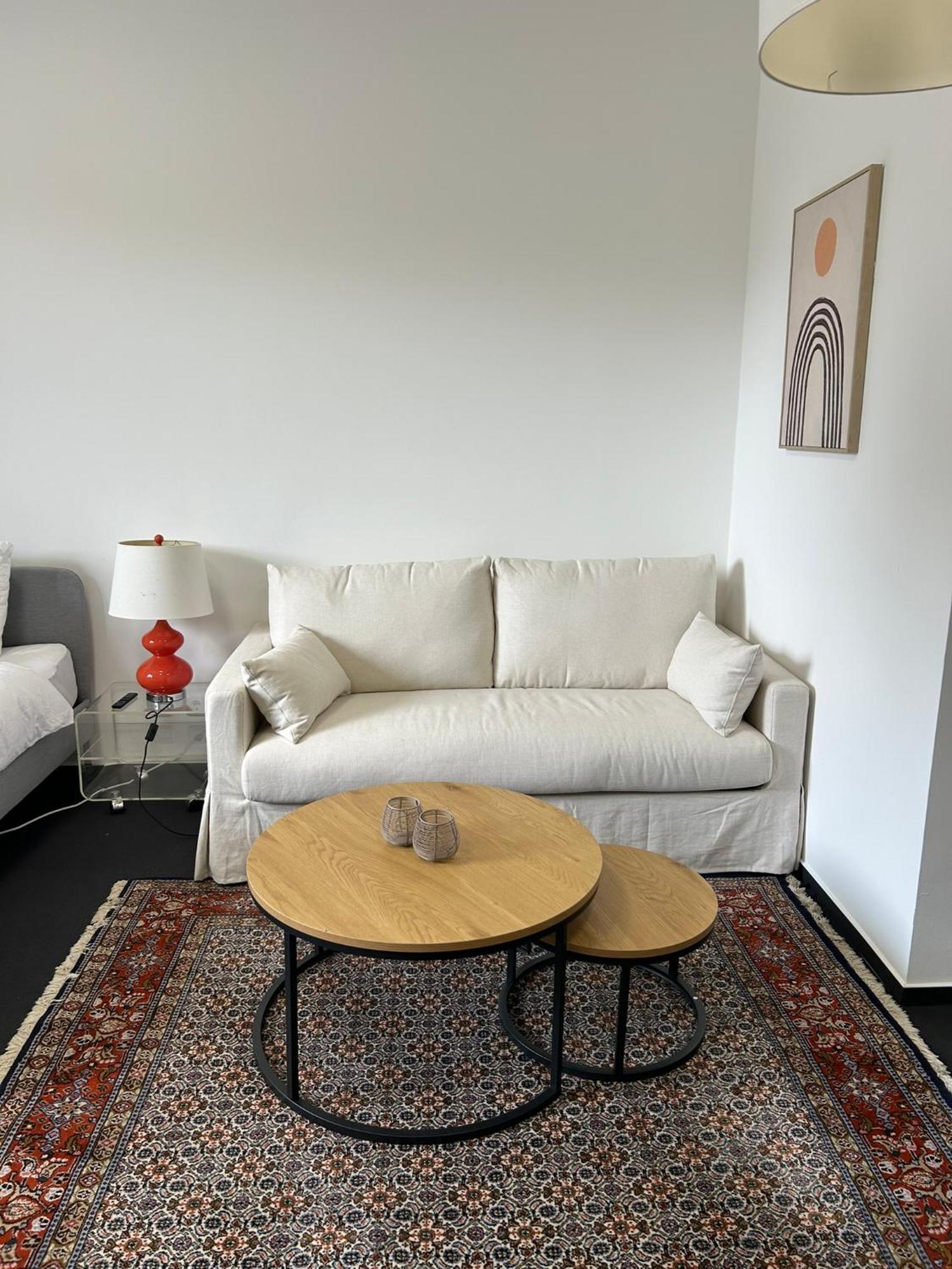 35 Qm Grosses Apartment Mit Eigenem Badezimmer In Den Elbvororten Hamburg Exterior foto